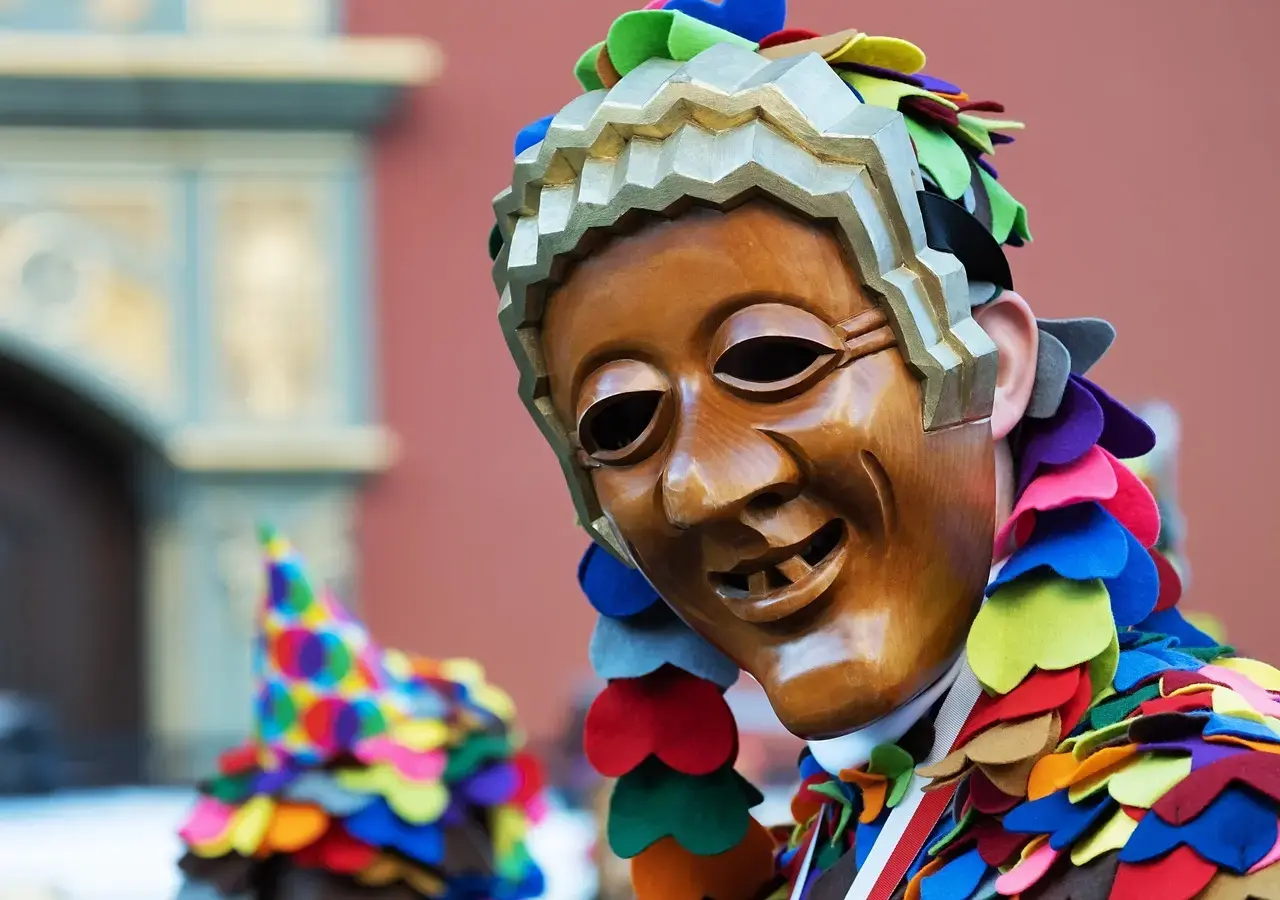 Skal jeg ringe tilbage til telefonnummer 70 10 15 50?